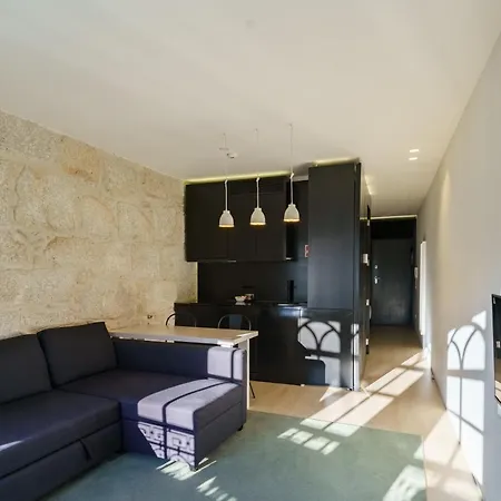 N Apartments - Cha Apartment
