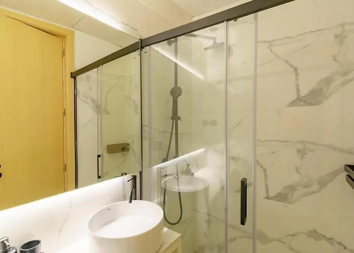 N - Cha Apartmán Porto